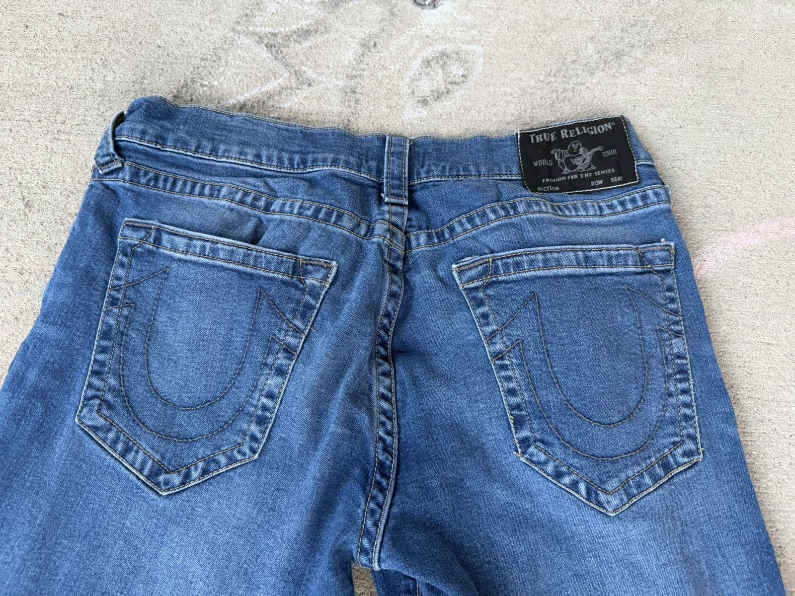 True Religion True Religion Ricky Straight Relaxed Distressed Denim Size US 34 / EU 50 - 3 Thumbnail