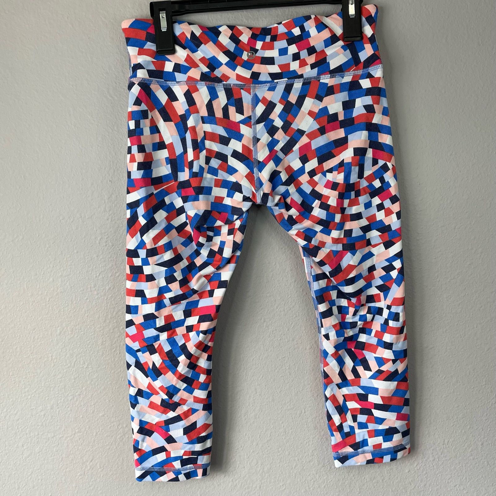 Lululemon Lululemon Wunder Under Crop III 10 Capoeira Multi Active 21" Size 30" / US 8 / IT 44 - 4 Thumbnail