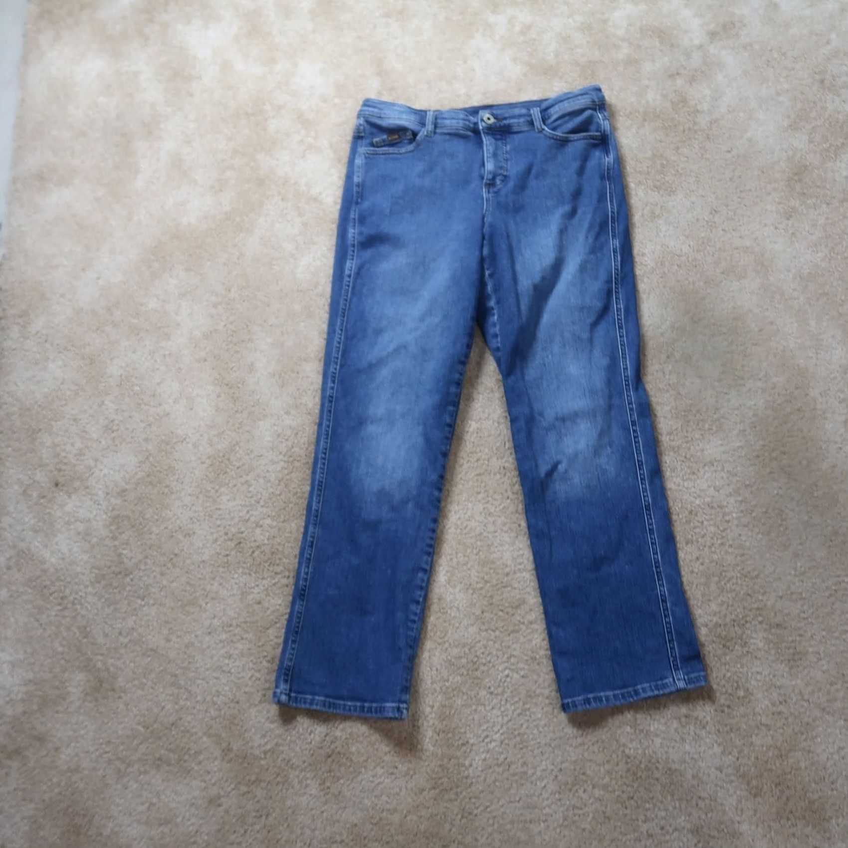 Denime Kuhl Jeans Women's 8 Blue Stretch Denim 5-Pocket Distressed Straight Leg Regular Rise Jeans Size 30" / US 8 / IT 44 - 2 Thumbnail