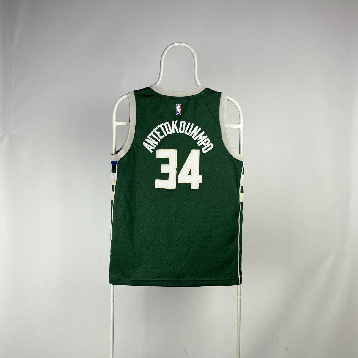 Nike Nike Milwaukee Bucks NBA jersey Antetokounmpo 30 young Size US S / EU 44-46 / 1 - 2 Thumbnail