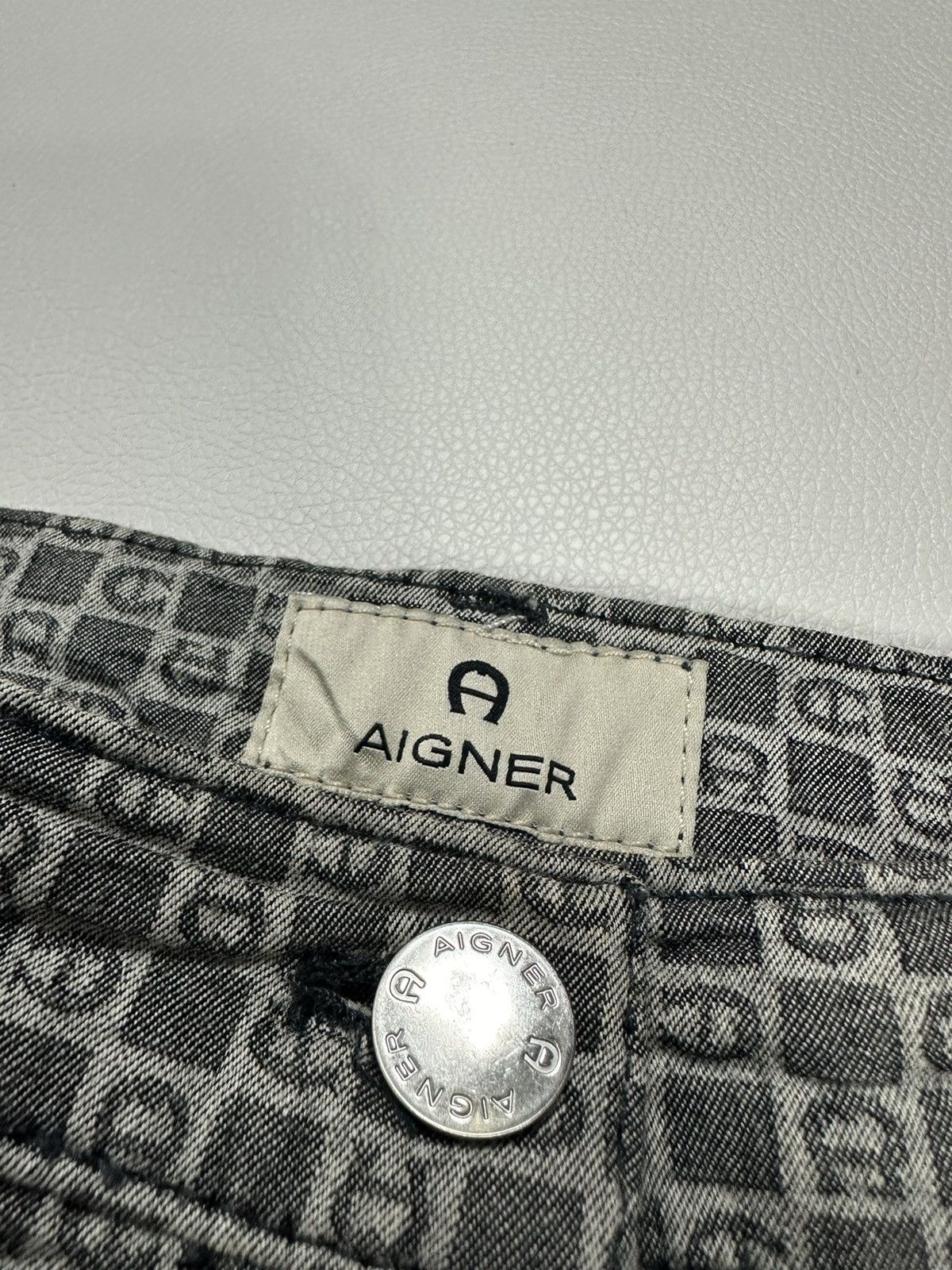 Aigner × Etienne Aigner Aigner monogram pants Pantalone denim Size 30" / US 8 / IT 44 - 7 Thumbnail