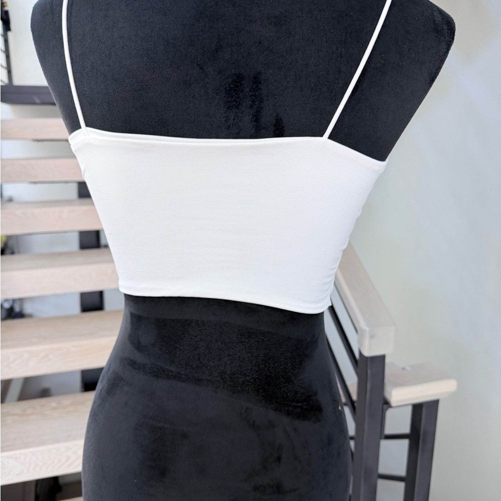 Other New Y2K Casual White Spaghetti Strap Crop Top size XS/S Size S / US 4 / IT 40 - 7 Thumbnail