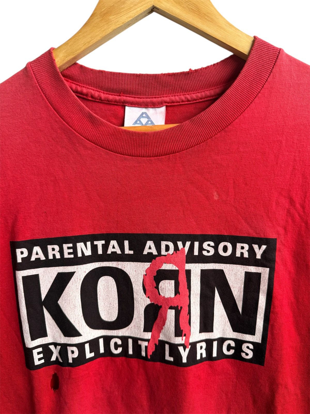 Band Tees × Vintage Vintage Distressed Korn Parental Advisory band tee Size US L / EU 52-54 / 3 - 5 Thumbnail