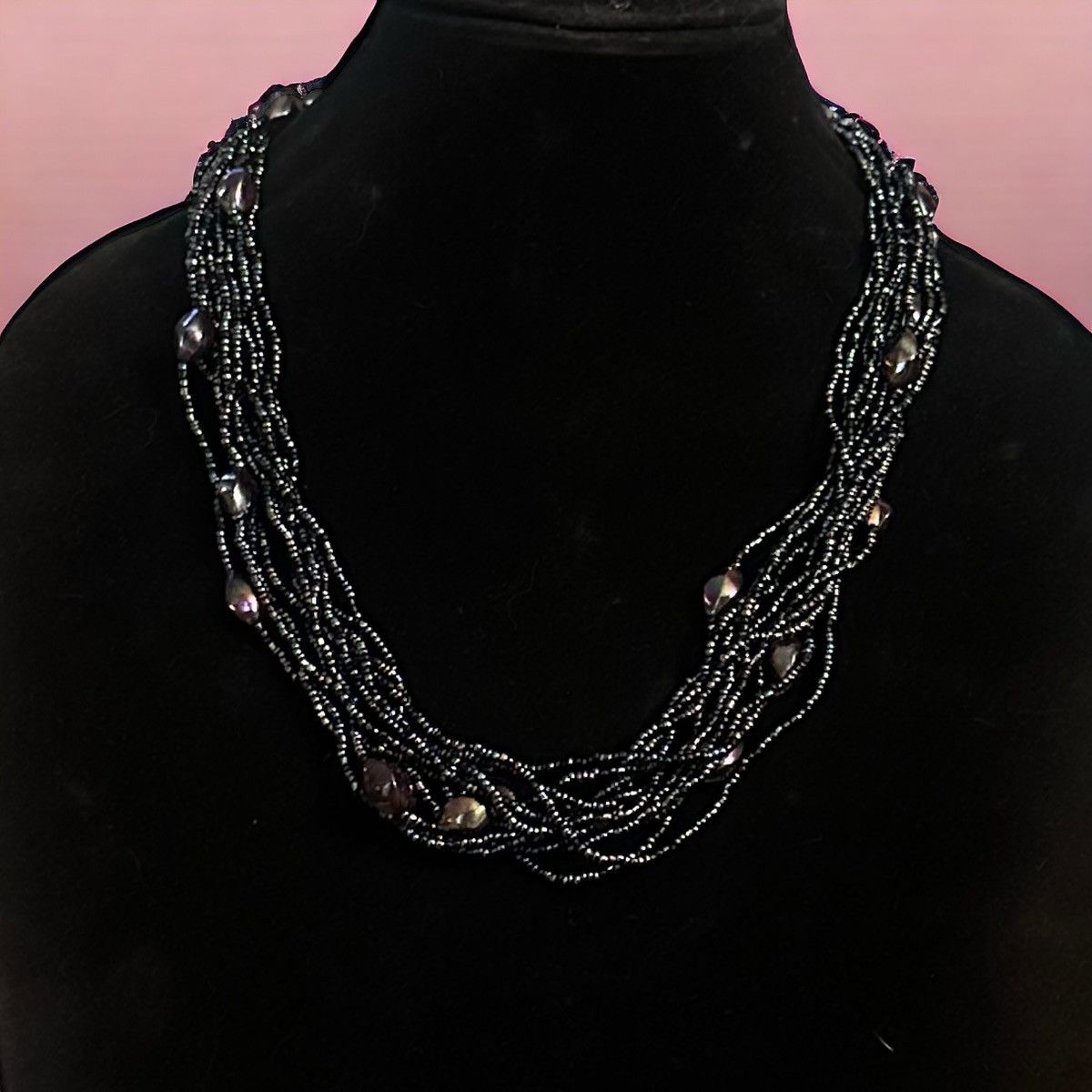 Vintage Vintage iridescent black multi strand seed bead necklace Size ONE SIZE - 1 Thumbnail