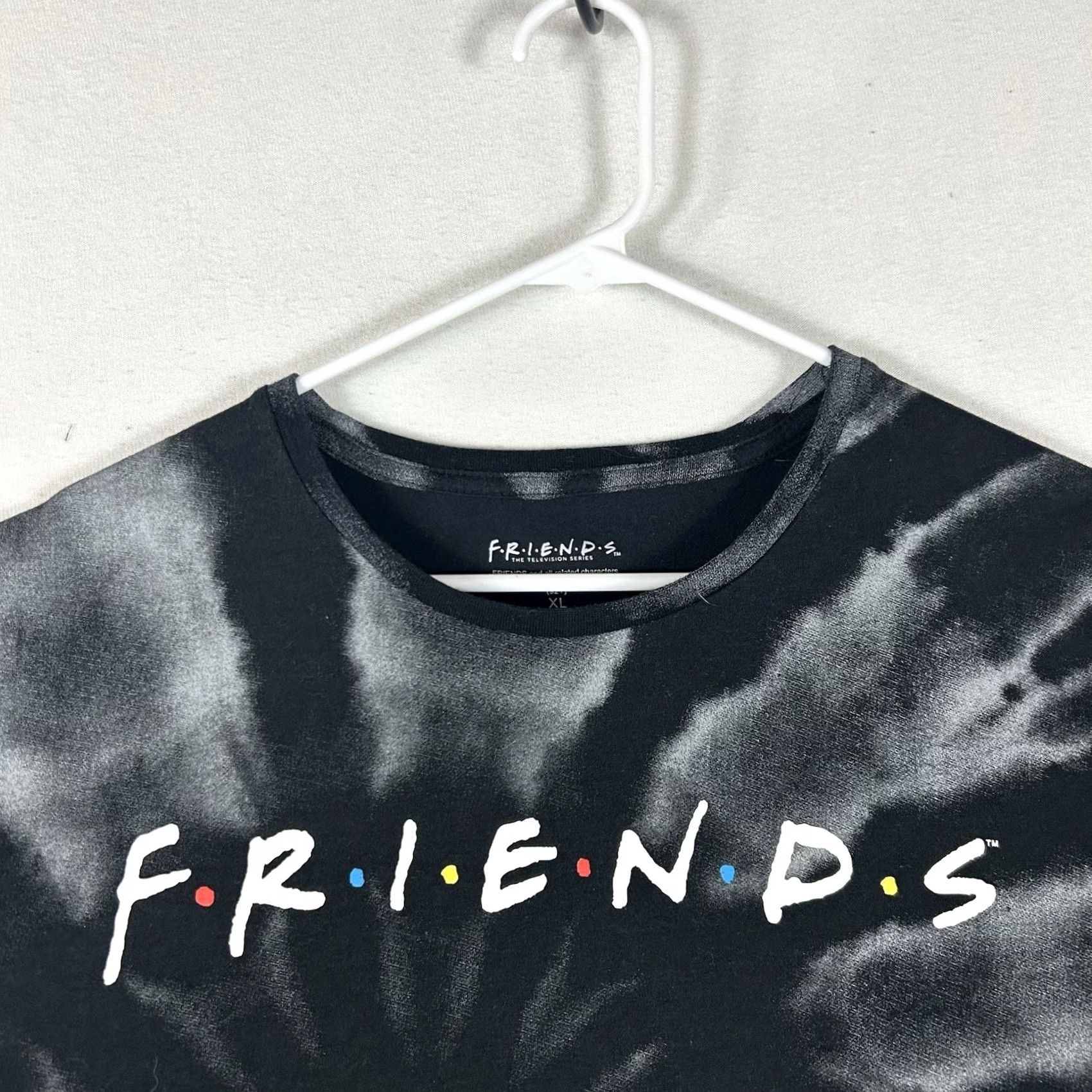 Vintage VINTAGE Friends T-Shirt Graphic Tie Dye Crew Neck Short Sleeve Mens XL Gray 90s Retro Size US XL / EU 56 / 4 - 2 Thumbnail