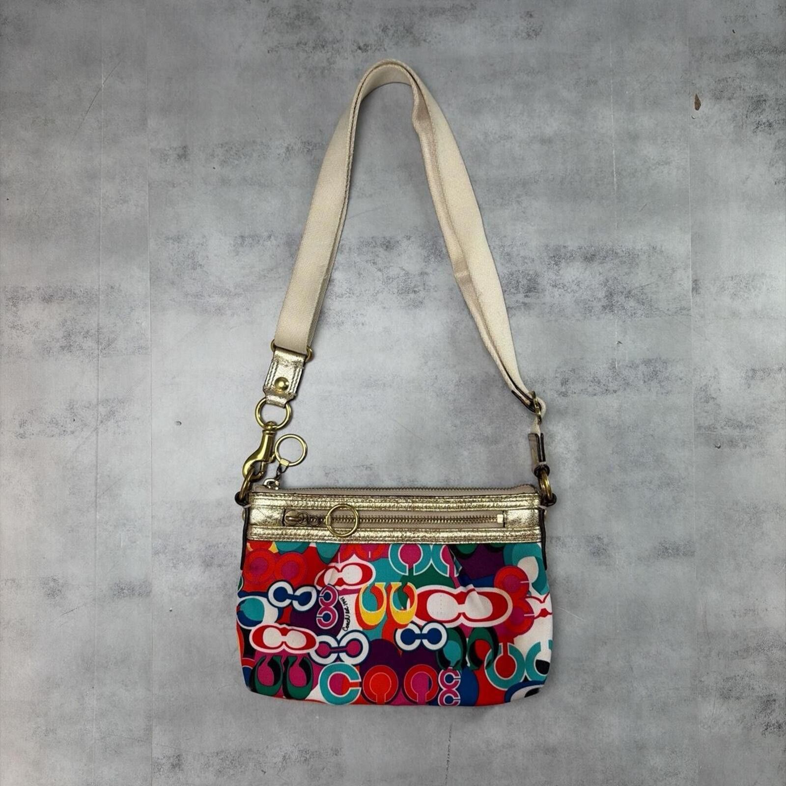 Coach Y2K Coach Multicolor Signature Print Canvas Zip Shoulder Bag Size ONE SIZE - 1 Thumbnail
