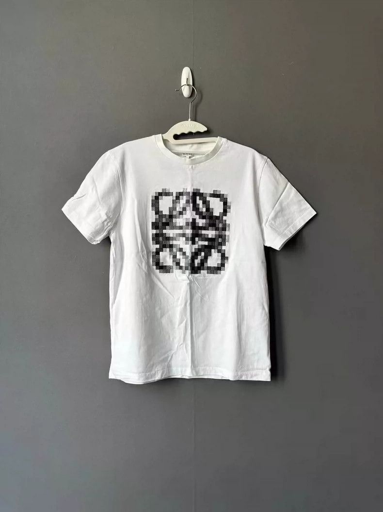 Loewe LOEWE White mosaic logo short sleeve Size M / US 6-8 / IT 42-44 - 1 Thumbnail