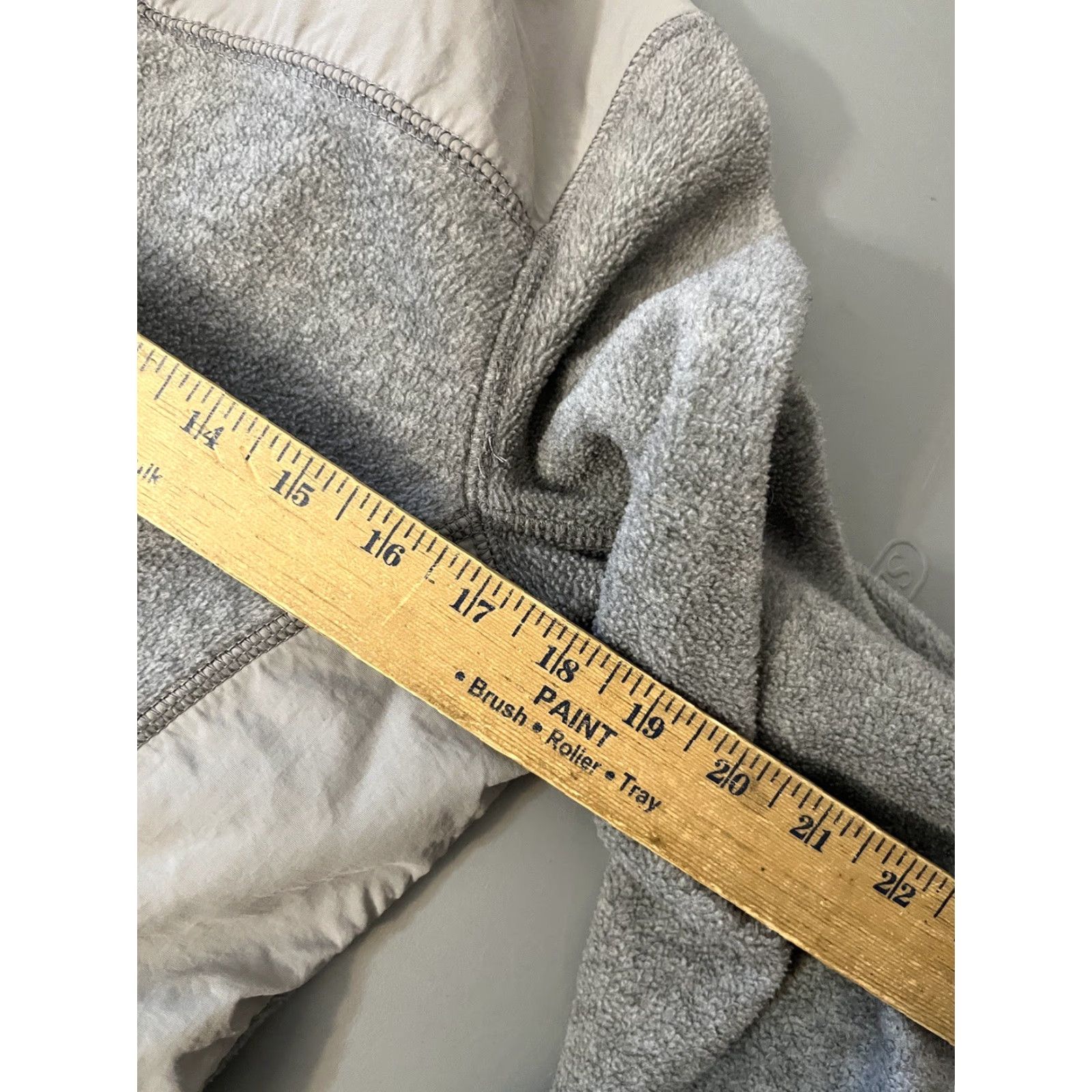 Vintage Aéropostale Women's Jacket Gray Fleece Mid-Length Zip Pockets 87 Medium Size M / US 6-8 / IT 42-44 - 6 Thumbnail
