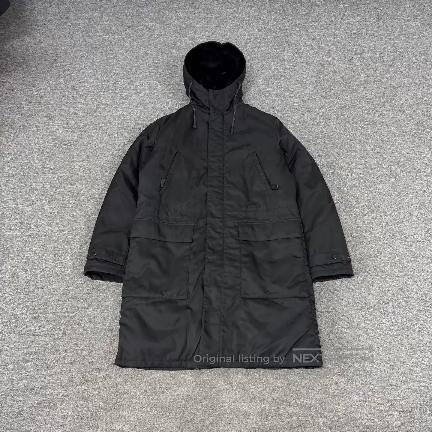 Prada Black Long Hooded Heavy Winter Coat. Size US M / EU 48-50 / 2 - 1 Thumbnail