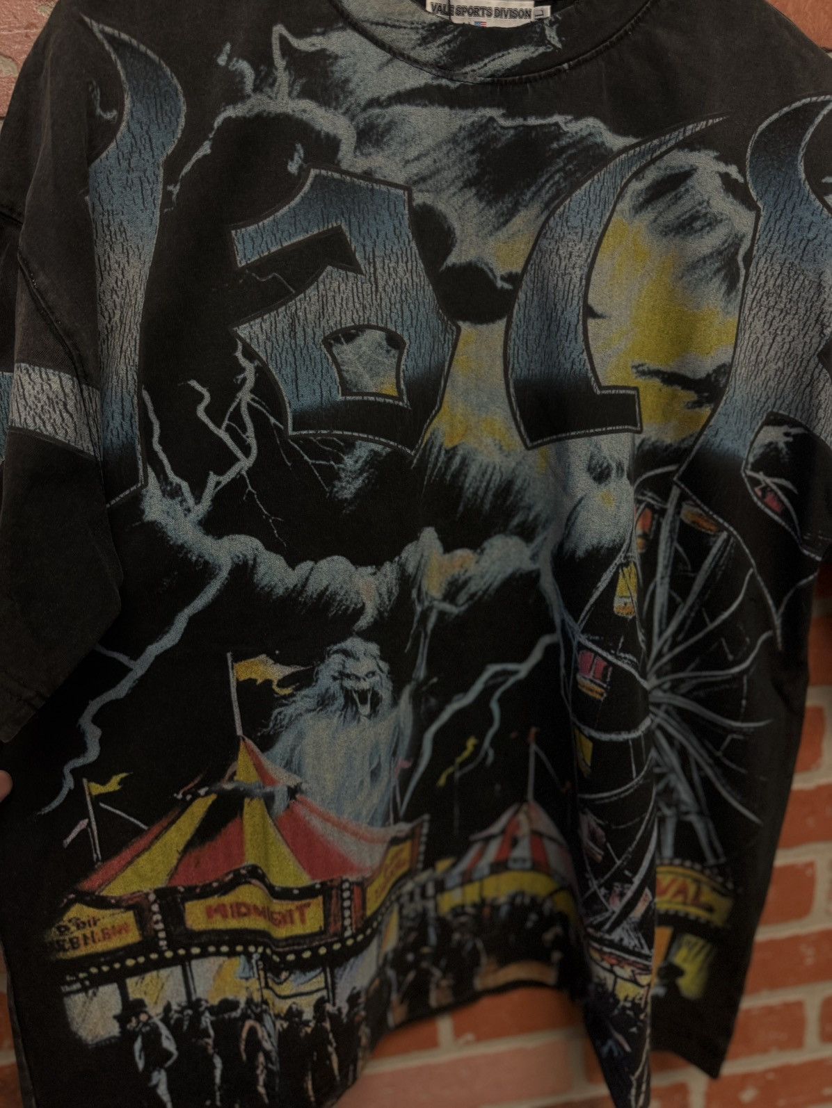 Vale Vale Valley Carnival Tee Shirt Size XXL Brand New Size US XXL / EU 58 / 5 - 5 Thumbnail