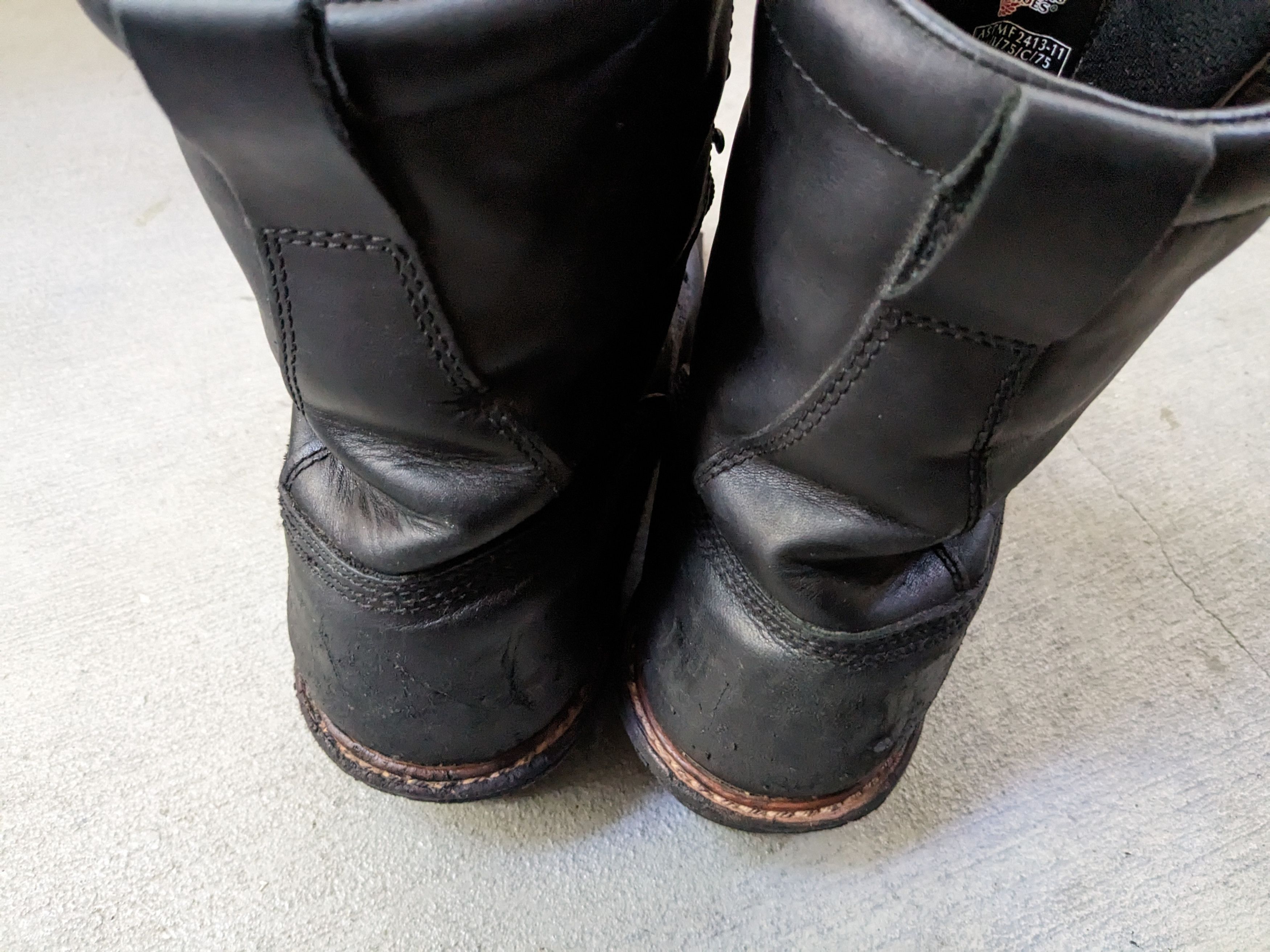 Red Wing Red Wing Boots Black 10 EE Wide Steel Toe Leather Logger Size US 10 / EU 43 - 16 Thumbnail