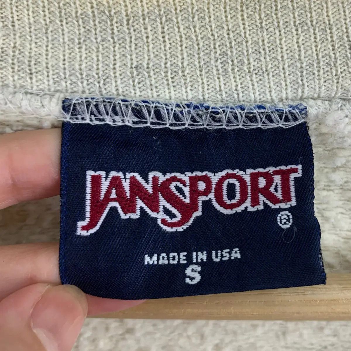 Jansport Vtg 90’ UCLA UNIVERSITY CALIFORNIA Jansport Sweatshirt Size S / US 4 / IT 40 - 6 Thumbnail