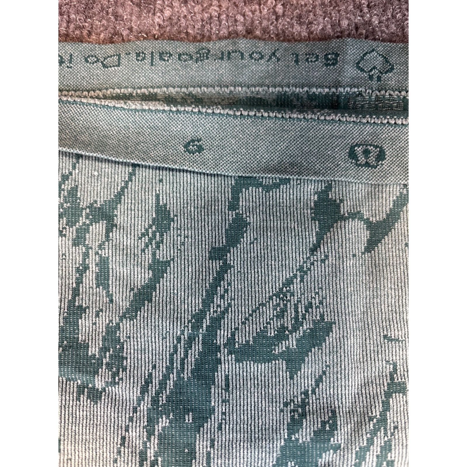 Lululemon Lululemon Swiftly Racerback Tank Shirt Women Size 6 Forage Teal Heathered EUC - Run Size ONE SIZE - 5 Thumbnail