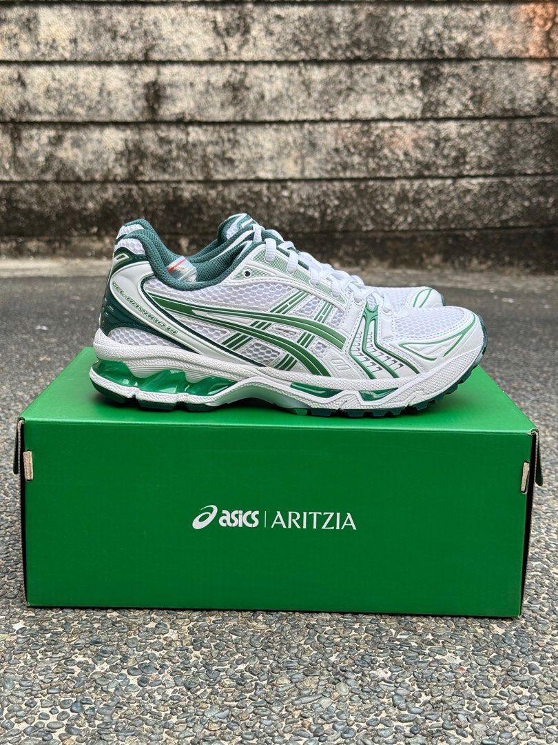 image of Gel-Kayano 14 Aritzia White Leprechaun Shoes in White/Green, Women's (Size 7)
