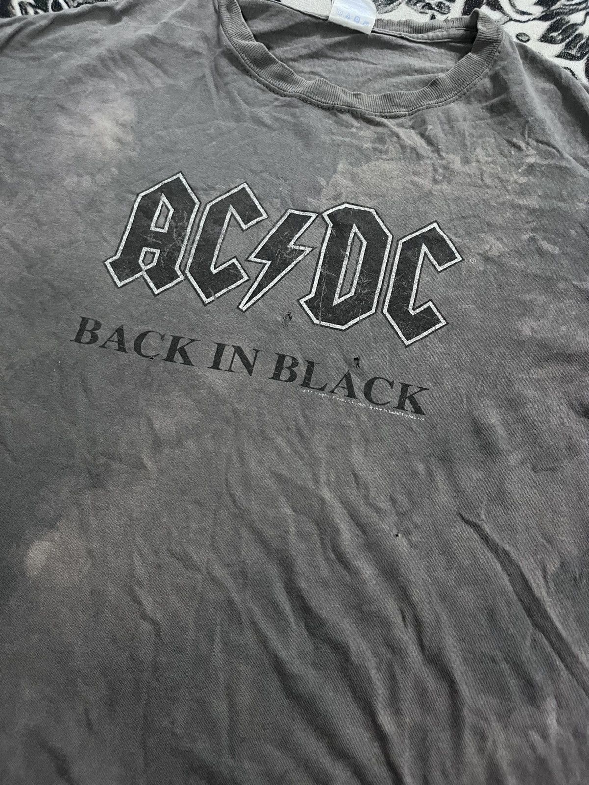 AC/DC × Band Tees × Vintage Vintage Y2K Acdc Back in Black Band Tees Size US L / EU 52-54 / 3 - 2 Thumbnail