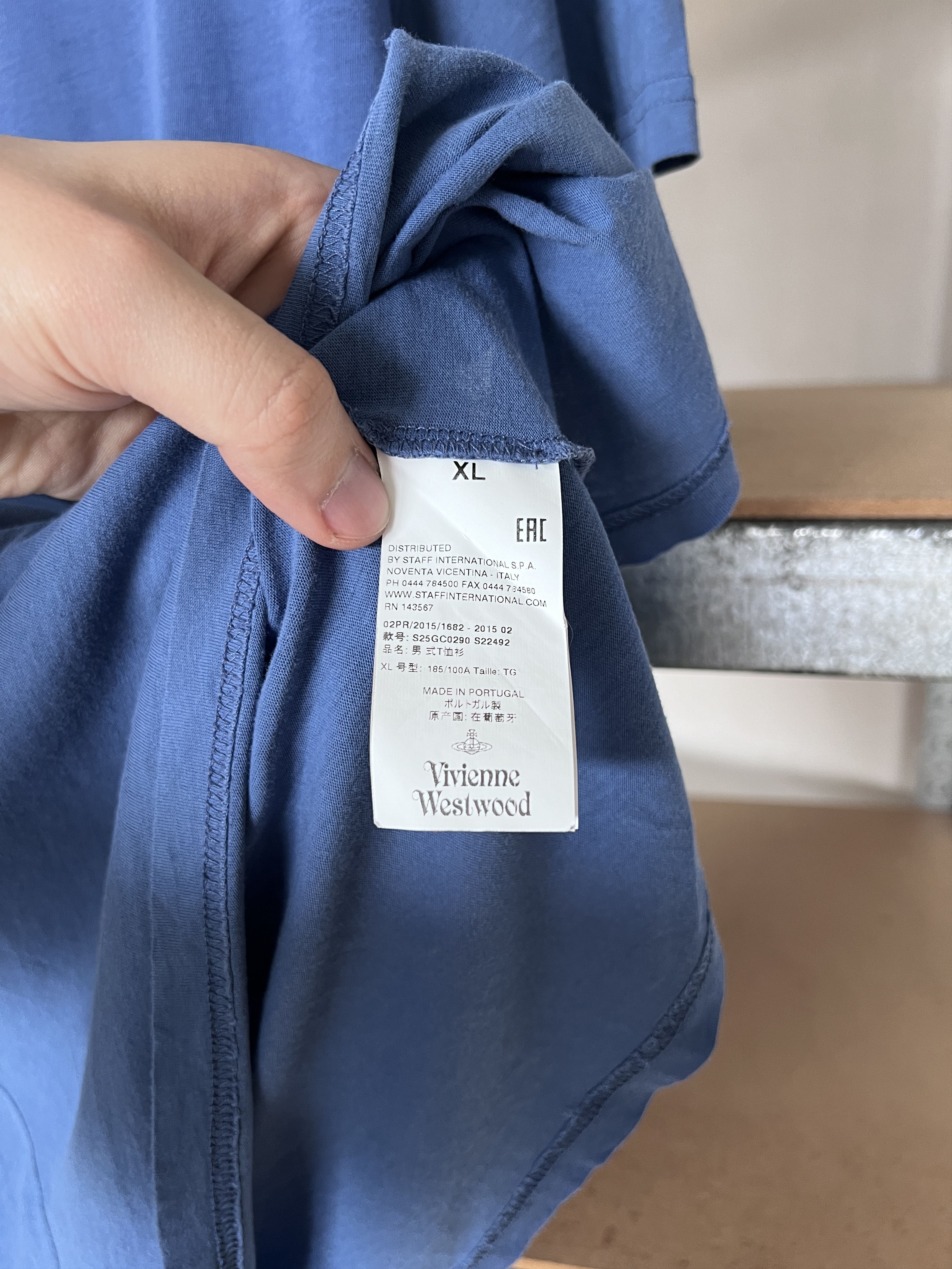 Vintage Vivienne Westwood Vintage Small Logo Blue Distressed Tee Size US XL / EU 56 / 4 - 17 Thumbnail