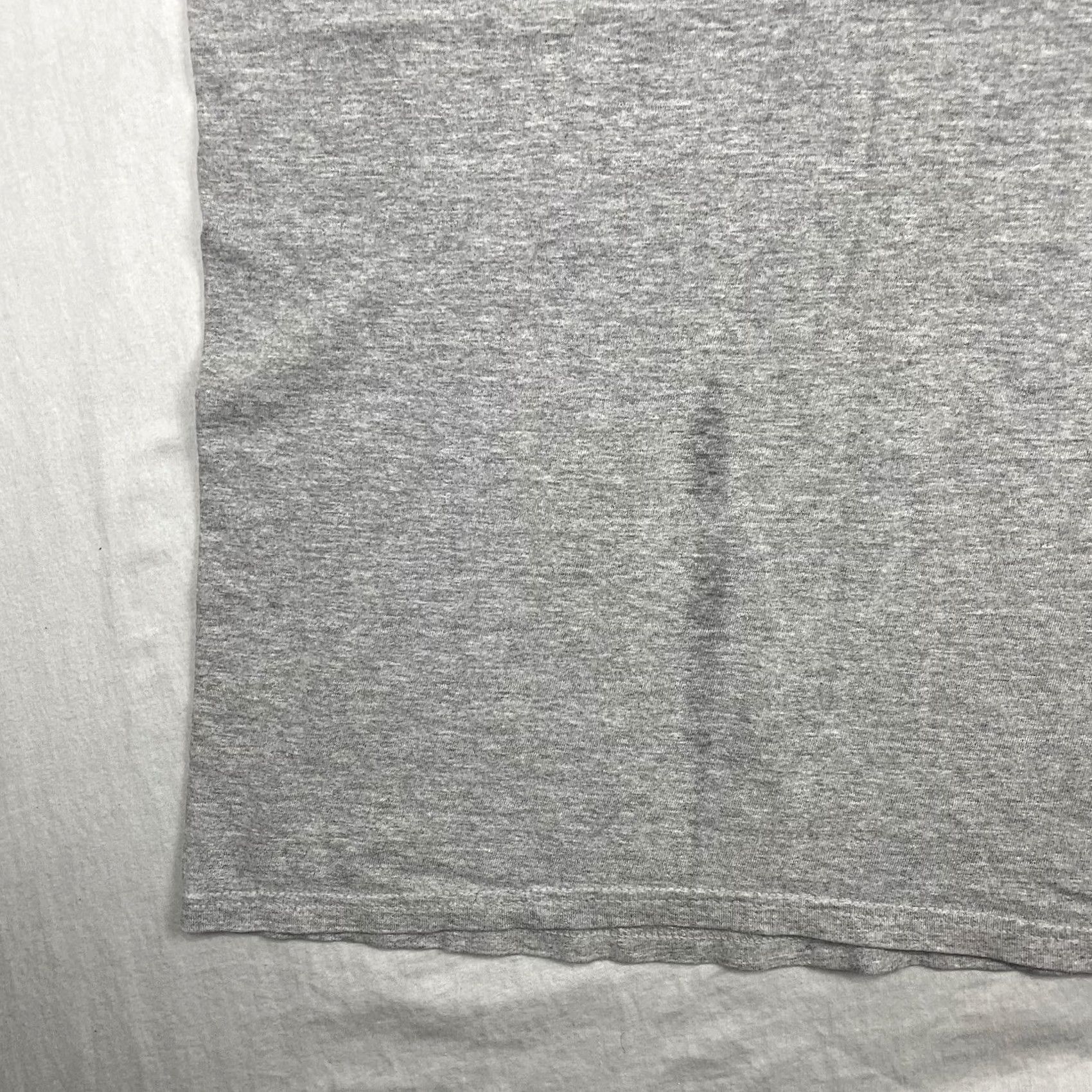 Nike VINTAGE Nike Shirt Mens 2XL Gray Swoosh Logo Tee Streetwear 2XL Size Adult Mens USA Retro Sports Cotton Crew Neck Short Sleeve T-Shirt Gross? Size US XXL / EU 58 / 5 - 2 Thumbnail