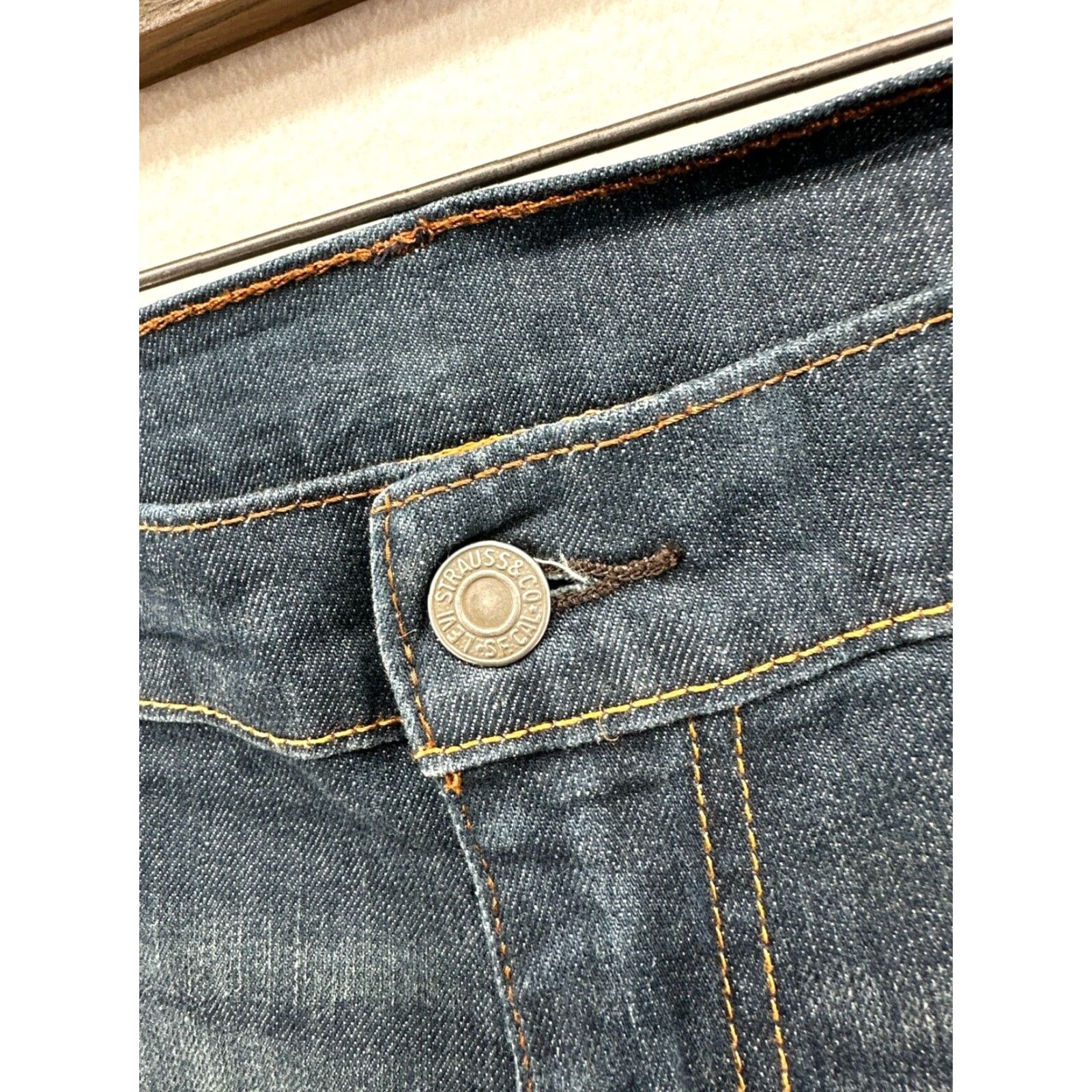 Levi's Levi's 505 Jeans Men 40x30 Blue Regular Fit Straight Cotton Vintage Fade Wash Size US 40 / EU 56 - 2 Thumbnail