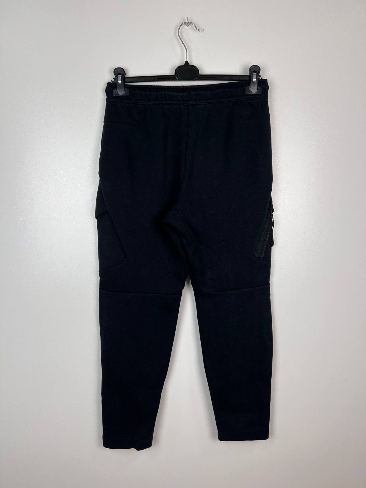 Nike Nike Tech Fleece cargo sweatpants size 30/S Size US 30 / EU 46 - 2 Thumbnail