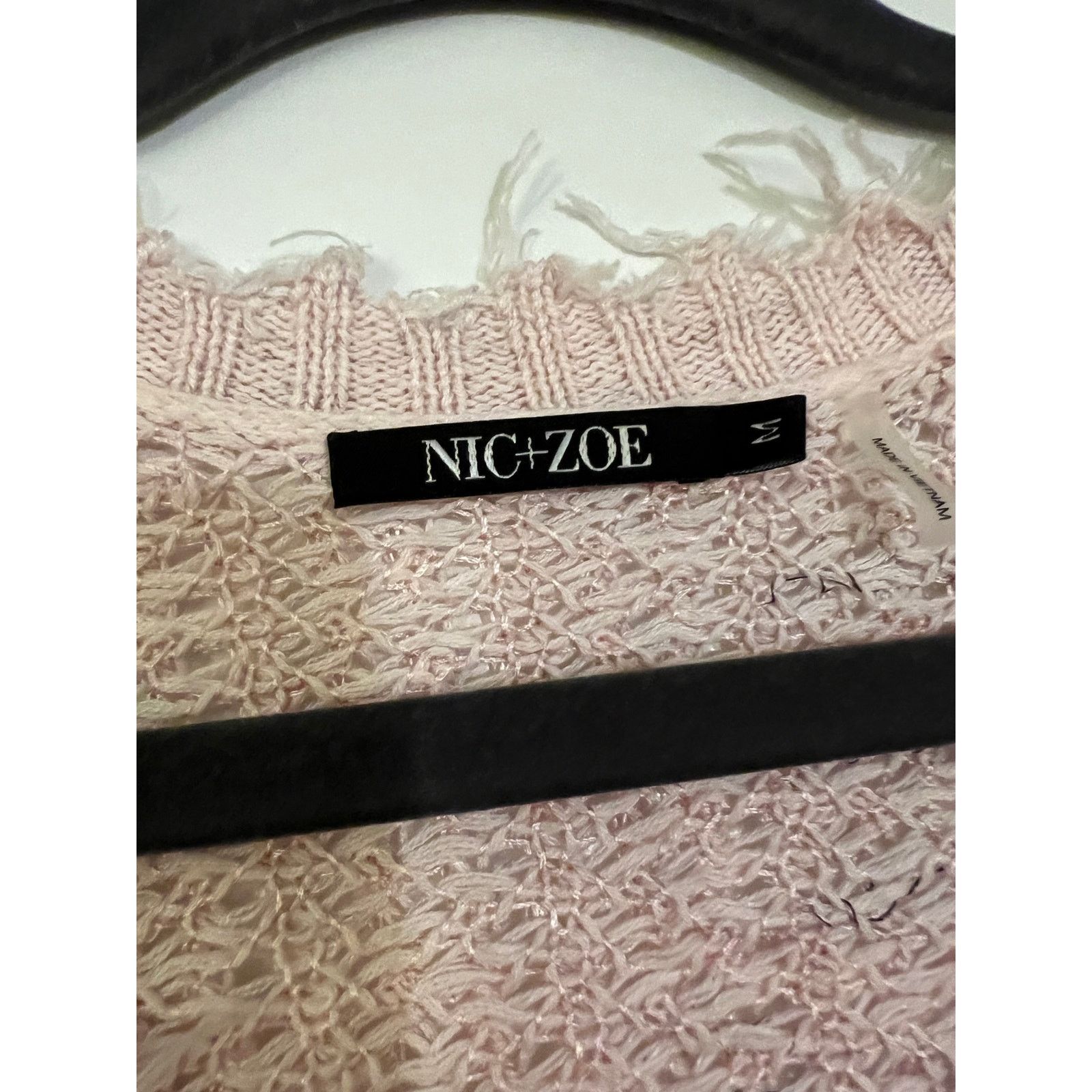 NIC+ZOE Nic + Zoe Pink Fringe Hem V Neck Sweater Sz M Size M / US 6-8 / IT 42-44 - 3 Thumbnail