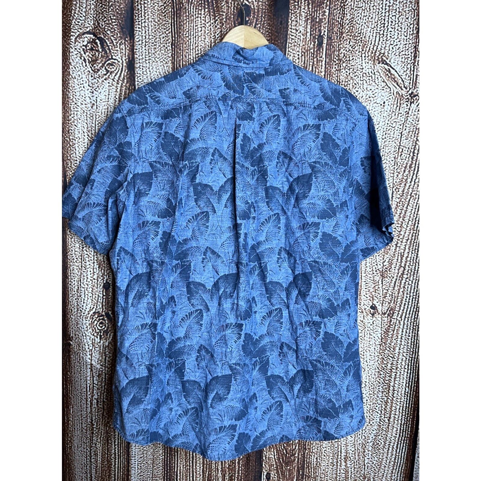 Eddie Bauer Eddie Bauer Shirt Mens L Blue Linen Blend Outdoor Camp Flora Hawaiian Short Sleeve Button-Up Collared ------------- Size US L / EU 52-54 / 3 - 4 Thumbnail