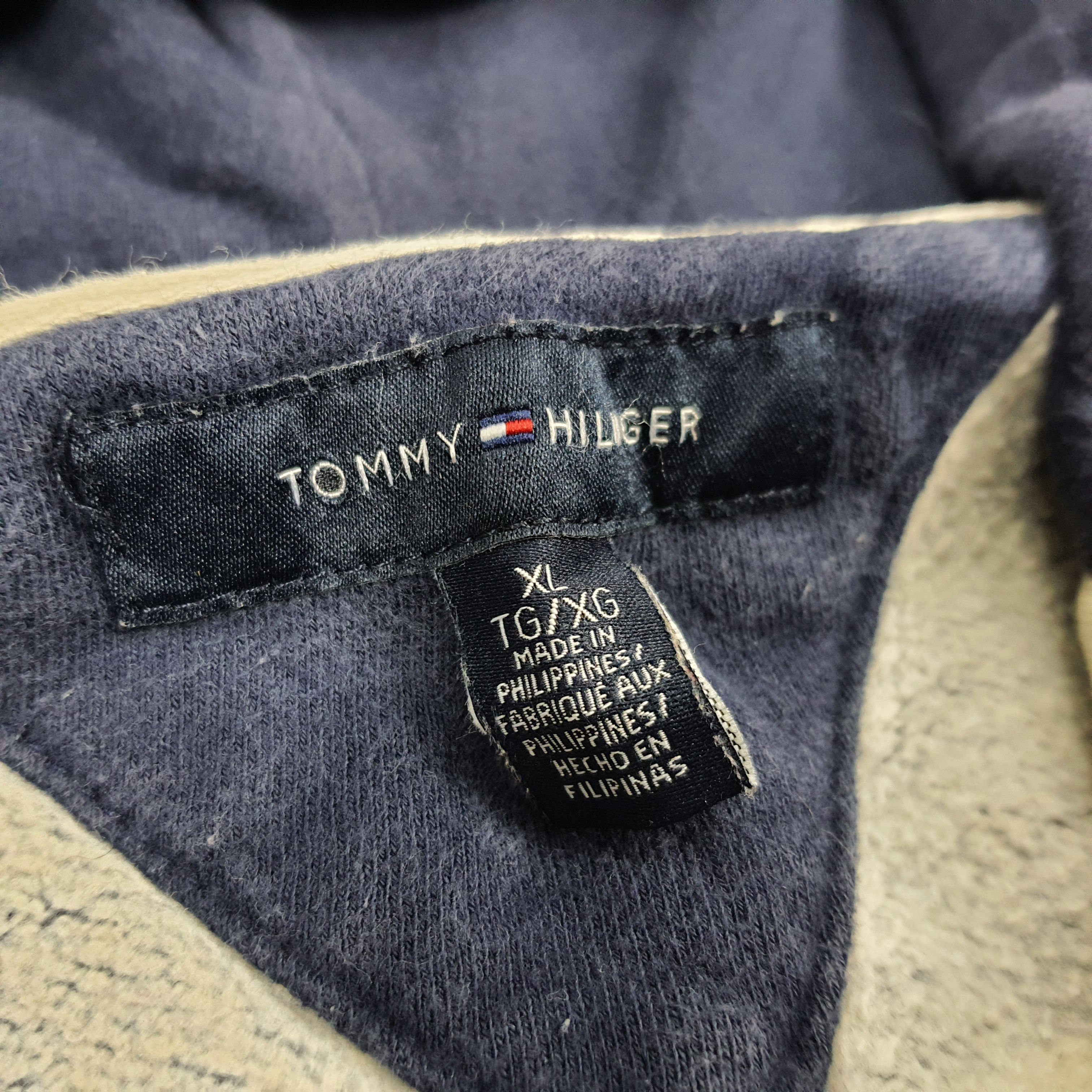 Tommy Hilfiger × Vintage Vintage Tommy Hilfiger Striped Hoodies Size US XL / EU 56 / 4 - 5 Thumbnail
