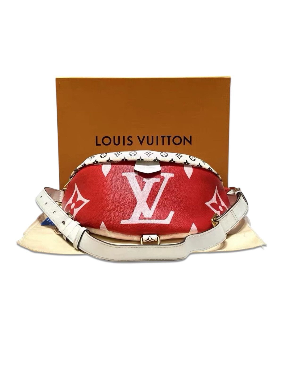 Louis Vuitton Louis Vuitton Giant Monogram Red Hand Shoulder Bumbag Rouge Size ONE SIZE - 1 Thumbnail