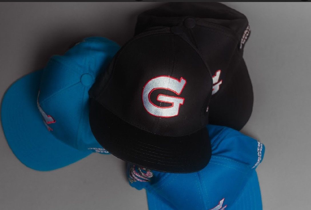 Other Black “The World Is Yours” Hats Size 36 - 3 Thumbnail