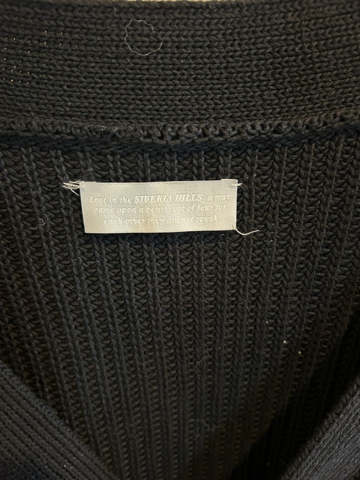 Siberia Hills Siberia hills alien creatures cardigan alien pyramids Size US XL / EU 56 / 4 - 2 Thumbnail