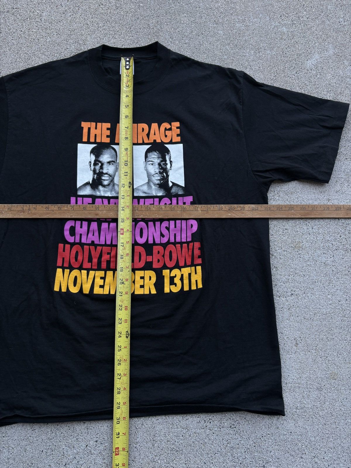 Jerzees Vintage 1992 Jerzees “Holyfield Vs. Bowe” T-Shirt Size XL Size US XL / EU 56 / 4 - 5 Thumbnail