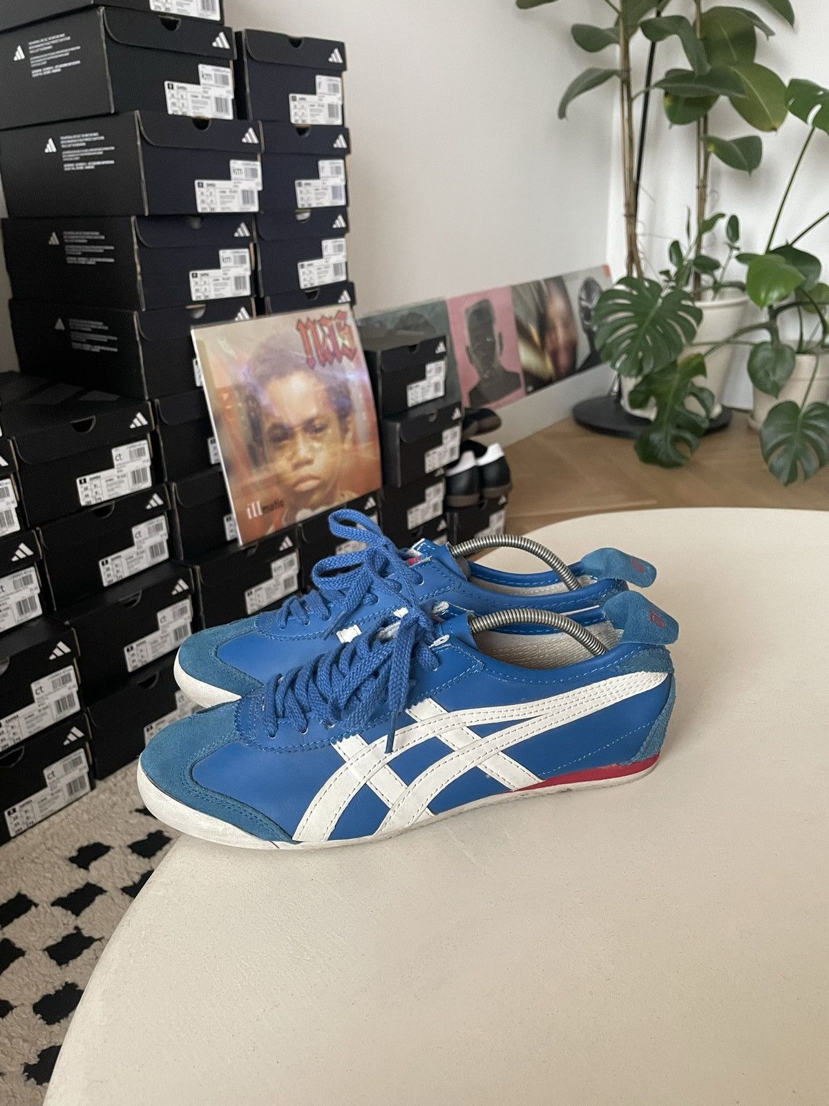 Onitsuka Tiger Asics Onitsuka Tiger OG Sneakers Leather Blue Vintage Y2k Size US 8.5 / EU 41-42 - 1 Thumbnail