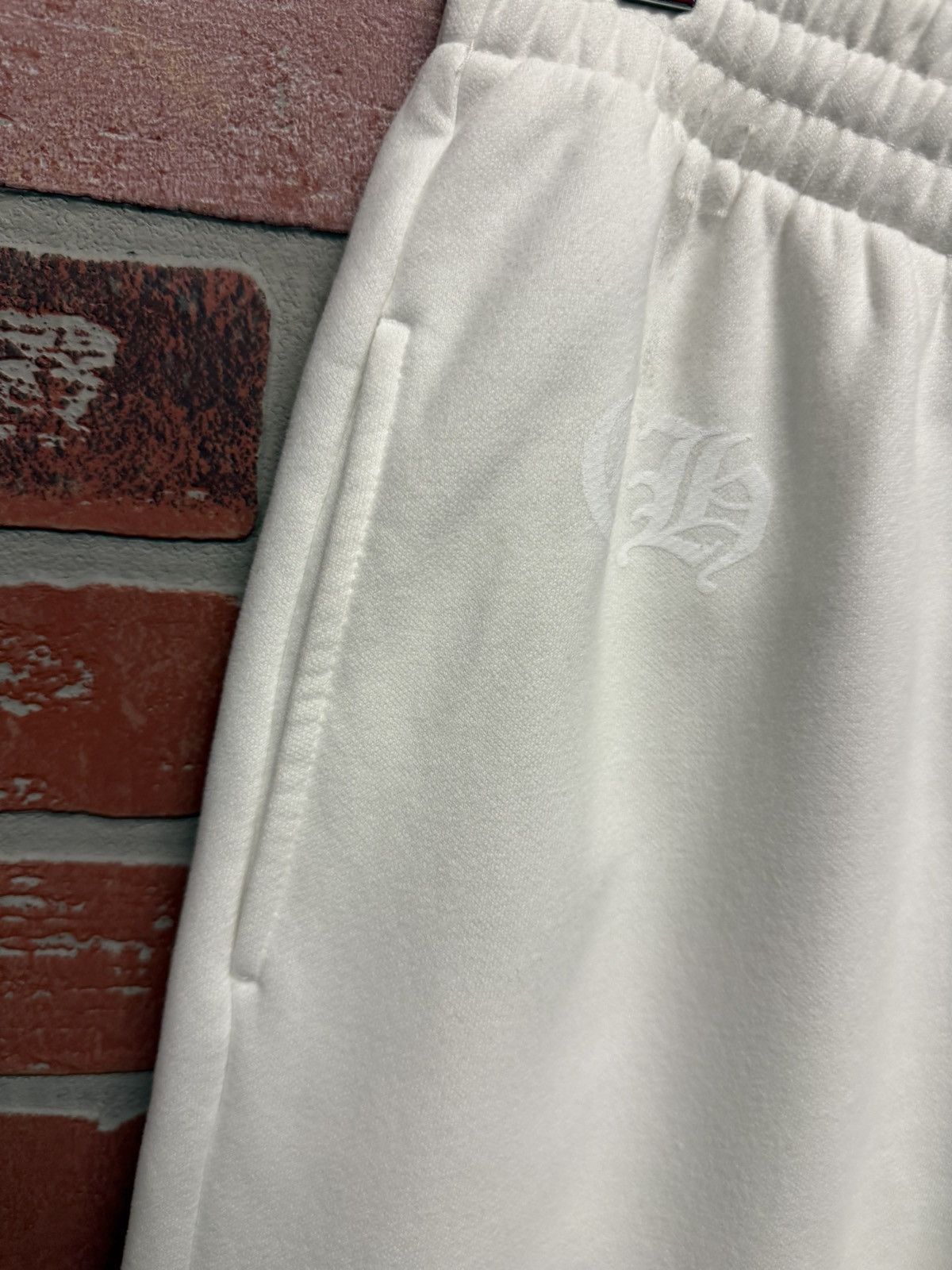 Chrome Hearts Chrome Hearts Fontainebleau Las Vegas Sweatpants Size Large Size US 34 / EU 50 - 10 Thumbnail