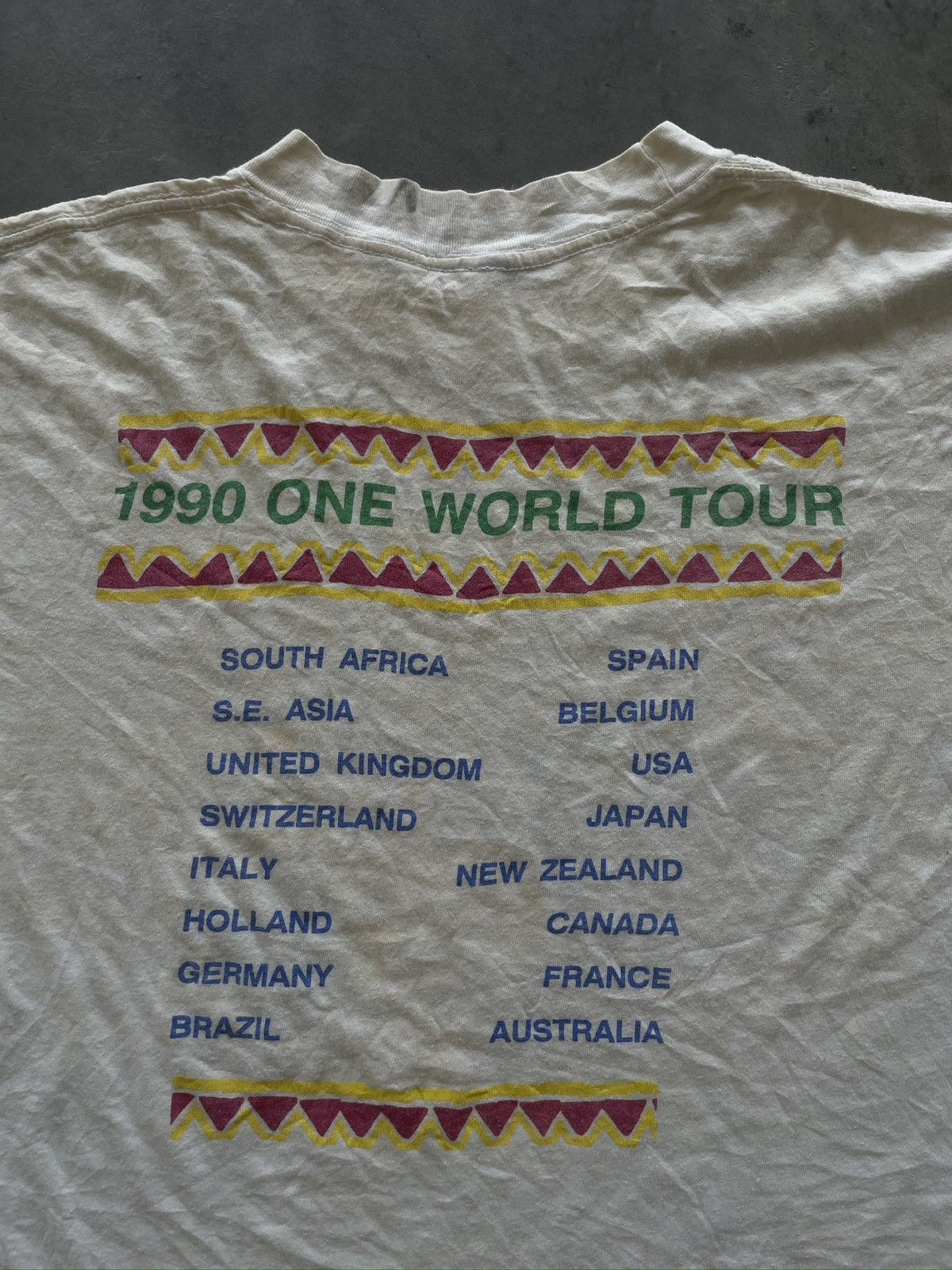 Band Tees × Vintage Vintage 80s Johnny Clegg & Savuka “ONE WORLD TOUR” Band Tees Size US L / EU 52-54 / 3 - 5 Thumbnail