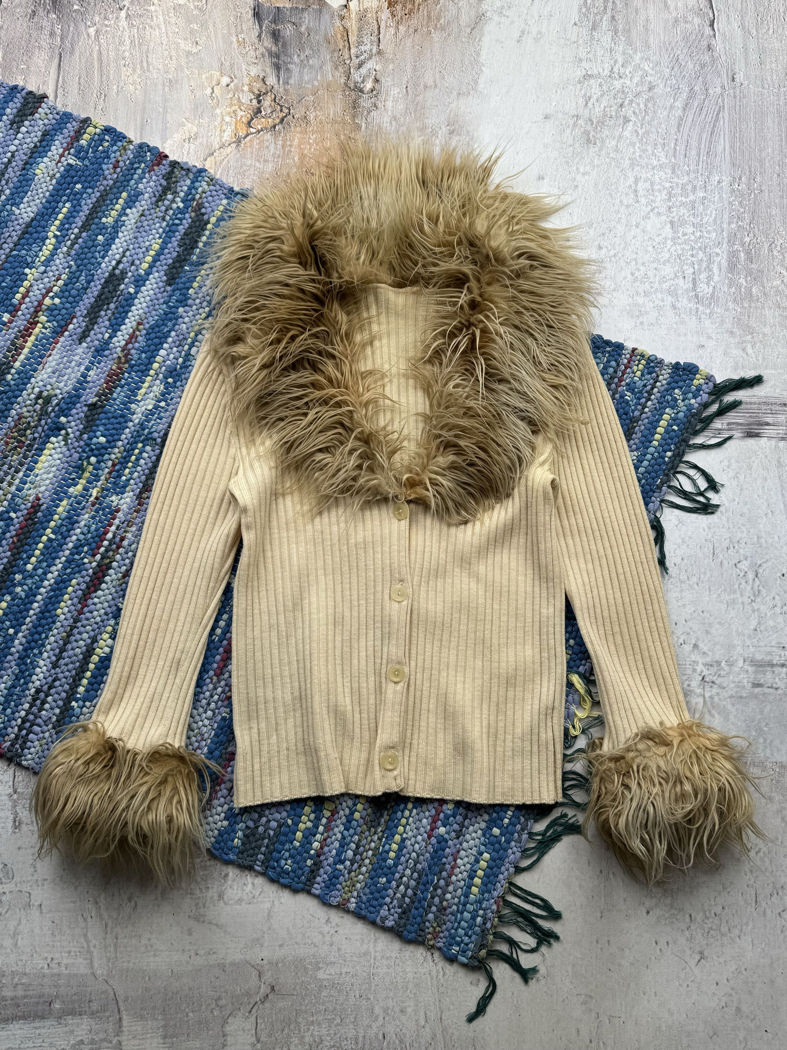 Vintage Vintage Ribbed Sweater With Faux Fur Details A608(790)D15 Size M / US 6-8 / IT 42-44 - 1 Thumbnail