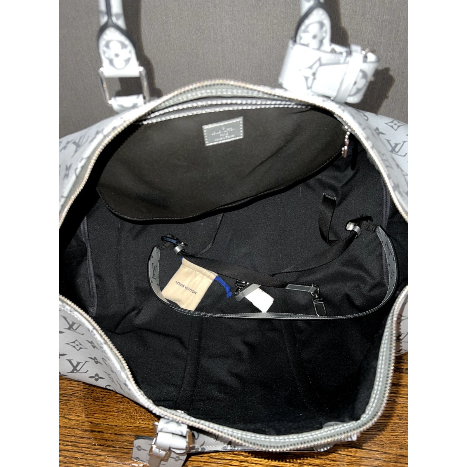 Louis Vuitton Louis Vuitton Keepall Bandouliere Monogram Travel Bag Size ONE SIZE - 10 Thumbnail
