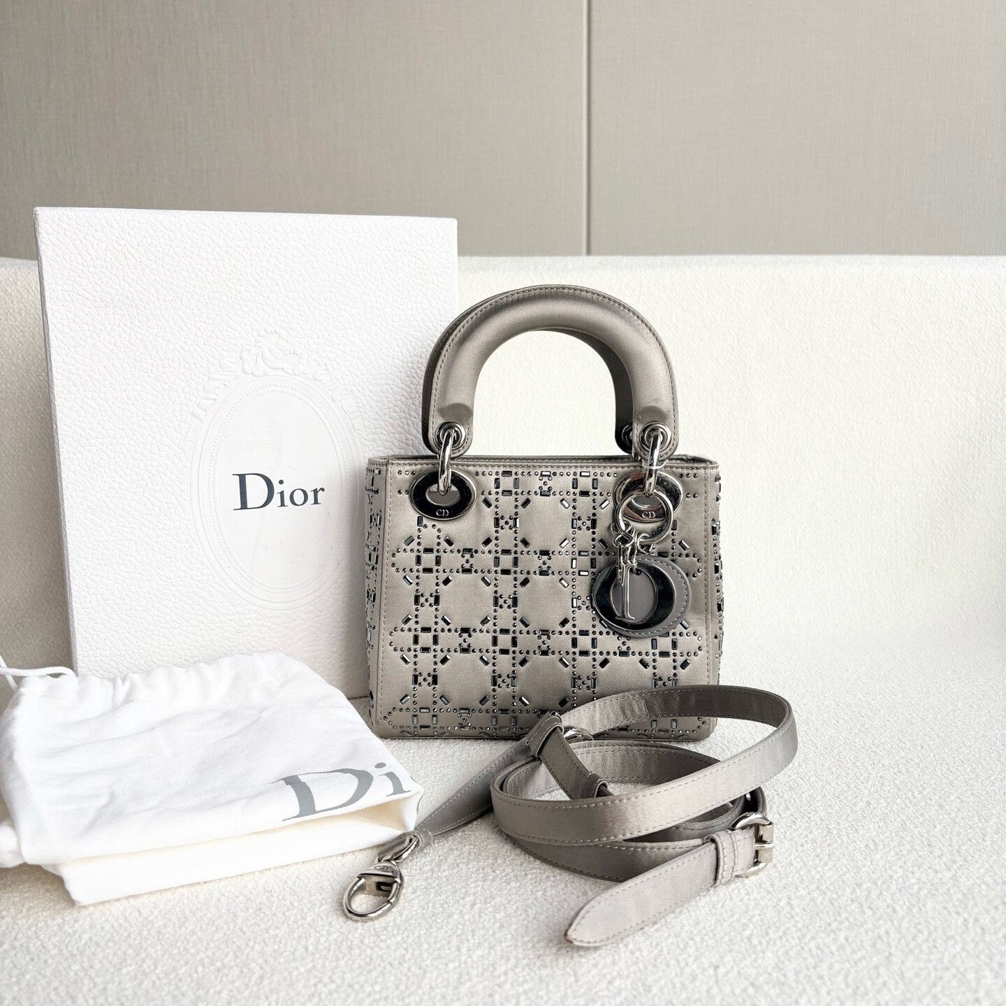 Dior Pre-loved Bag Very good condition Size ONE SIZE - 1 Thumbnail