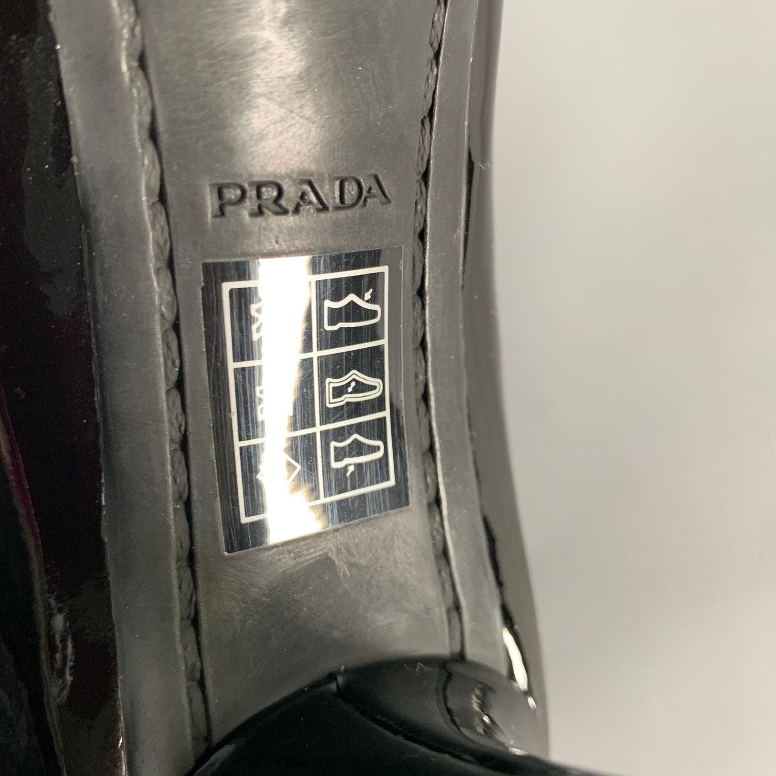 Prada PRADA Size 8 Black Patent Leather Shiny Patent Pumps Size US 8 / IT 38 - 8 Thumbnail