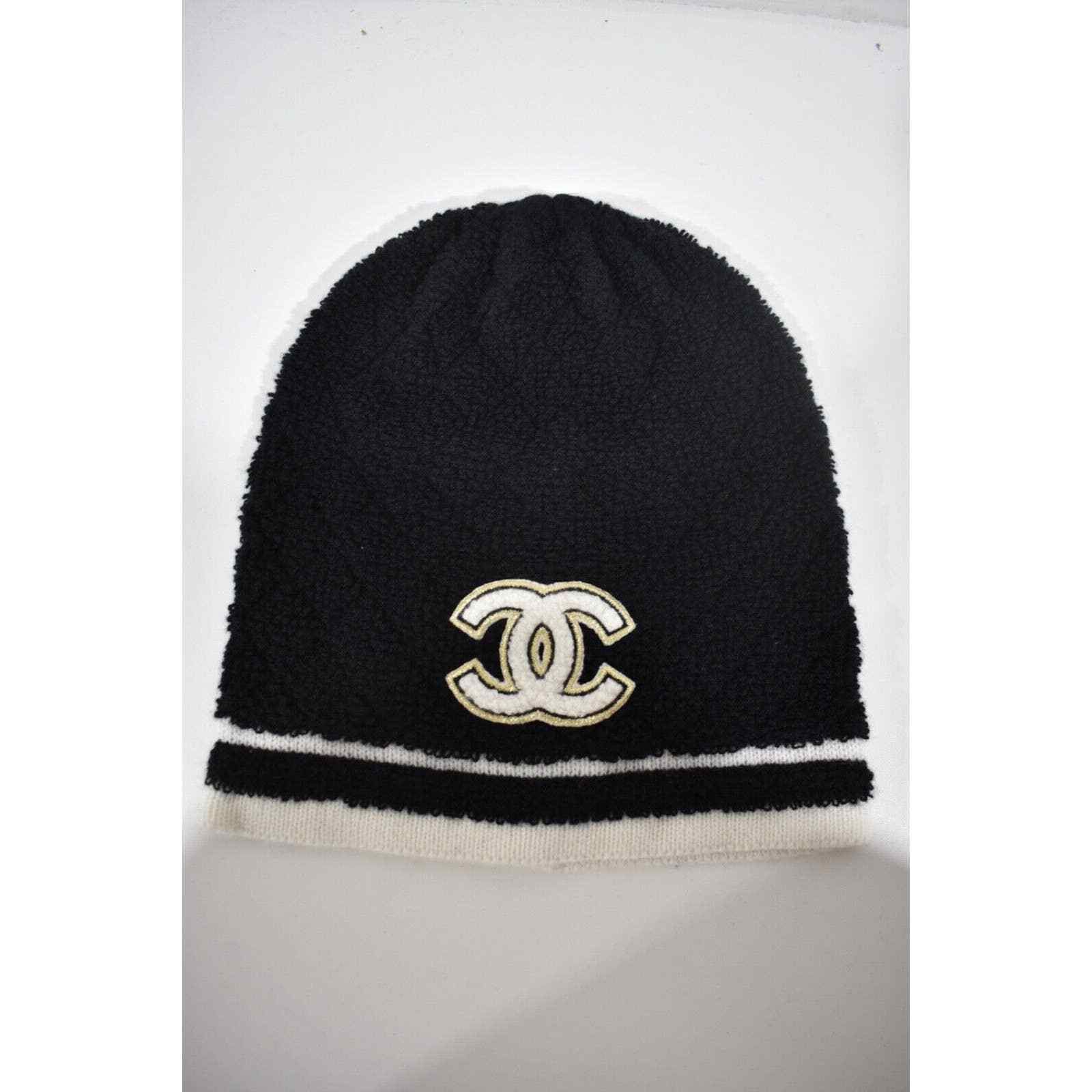 Chanel Chanel 22B Cashmere CC Logo Quilted Beanie Winter Hat Cloche Size ONE SIZE - 1 Thumbnail