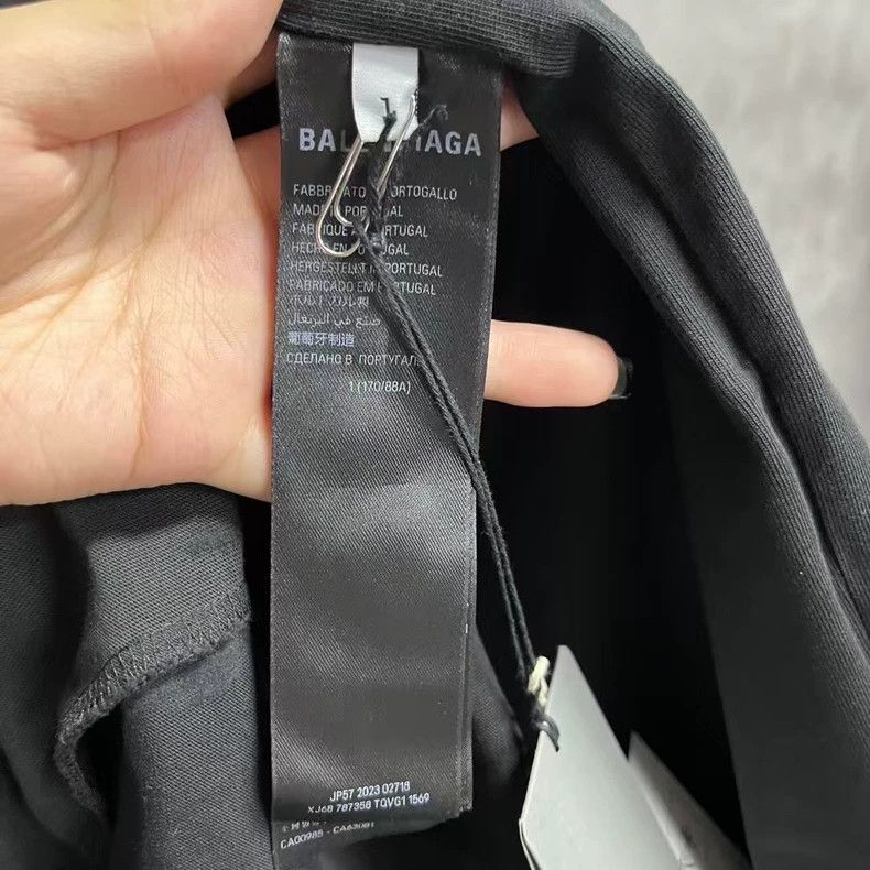 Balenciaga Balenciaga Latest black logo monogrammed crewneck short sle Size US S / EU 44-46 / 1 - 3 Thumbnail