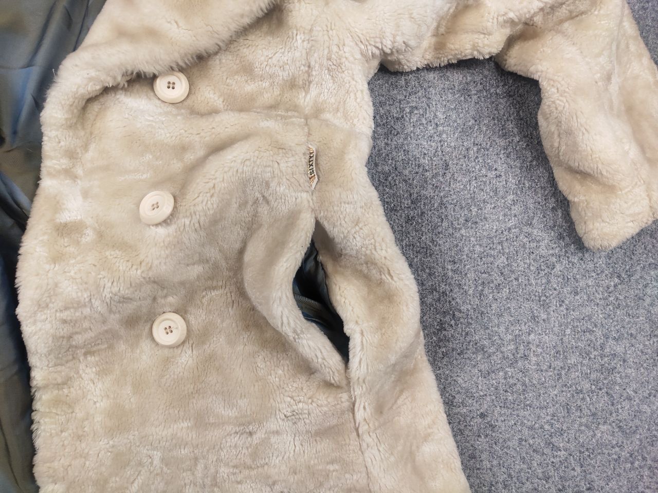 Miss Sixty Vintage Y2K Miss Sixty double-breasted coat Fur Jacket LGB Size L / US 10 / IT 46 - 21 Thumbnail