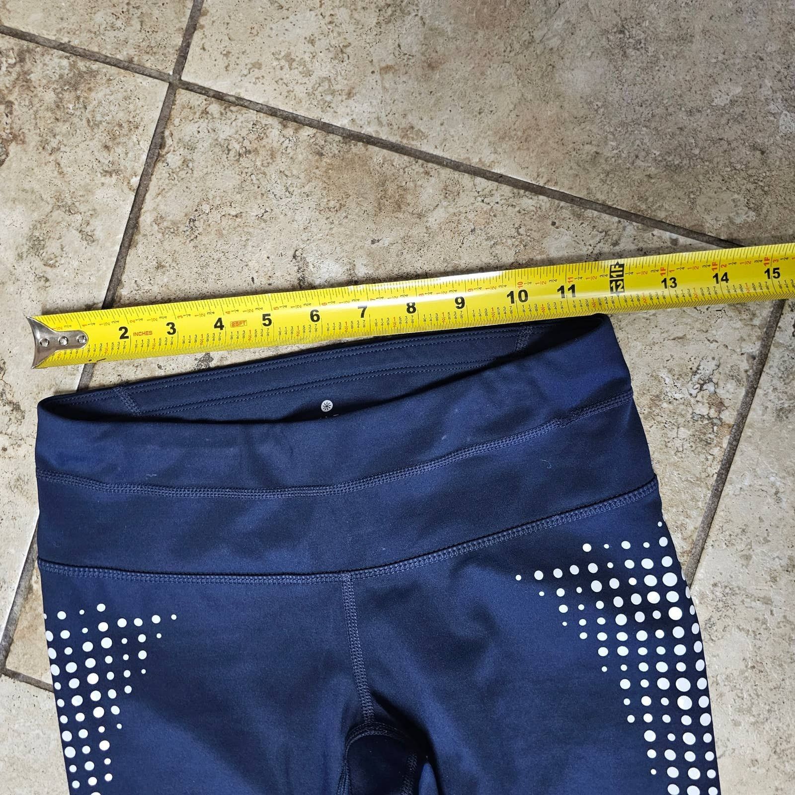 Athleta Athleta Gel Dot Capri Leggings XXS Hidden Inside pocket Size 24" / US 00 / IT 34 - 3 Thumbnail