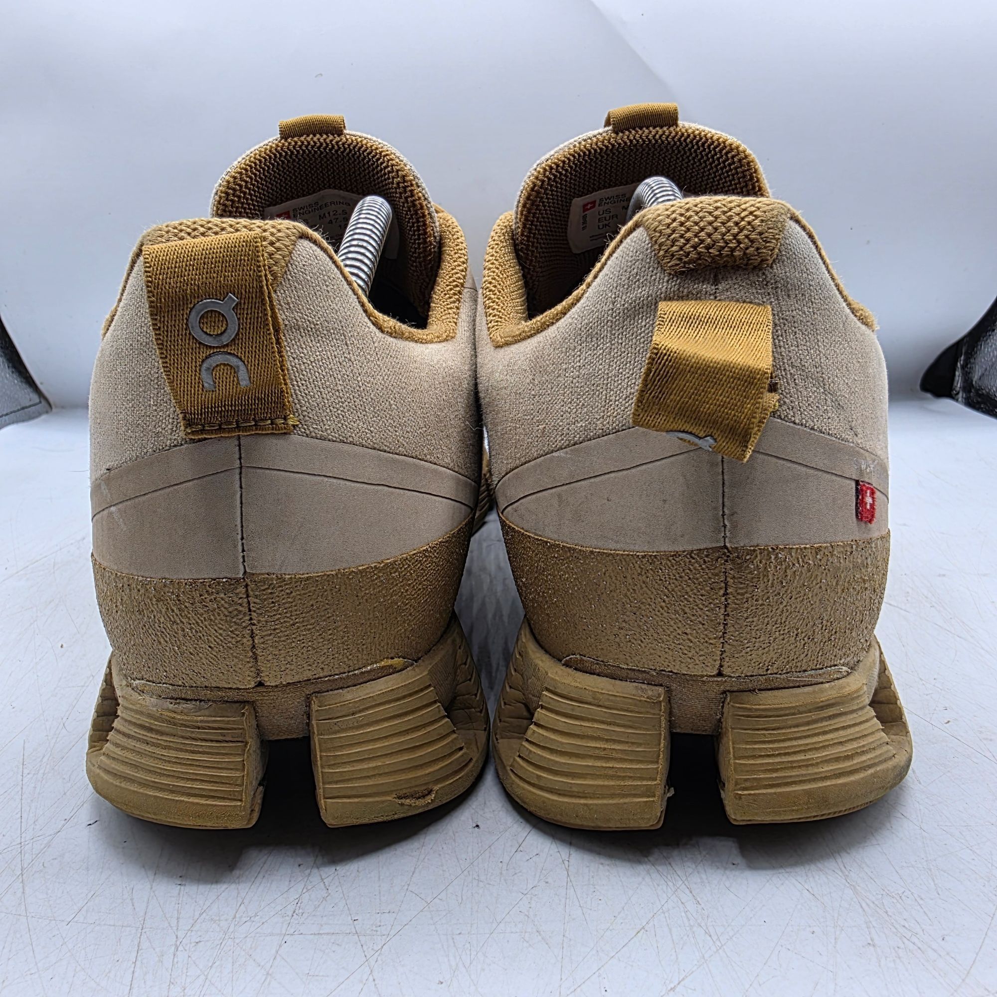 On On Cloud Running Dip Mens 12.5 Beige Tan Athletic Shoes Walk Size US 12.5 / EU 45-46 - 4 Thumbnail