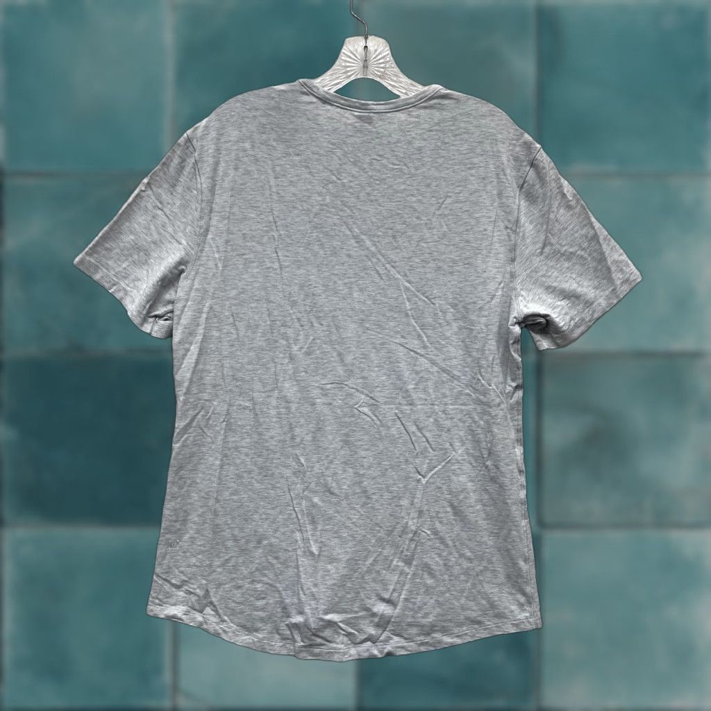 Lululemon Lululemon T-Shirt Large Womens Heather Grey Stretch Workout Activewear Comfort Womens L Gray Size L / US 10 / IT 46 - 1 Thumbnail