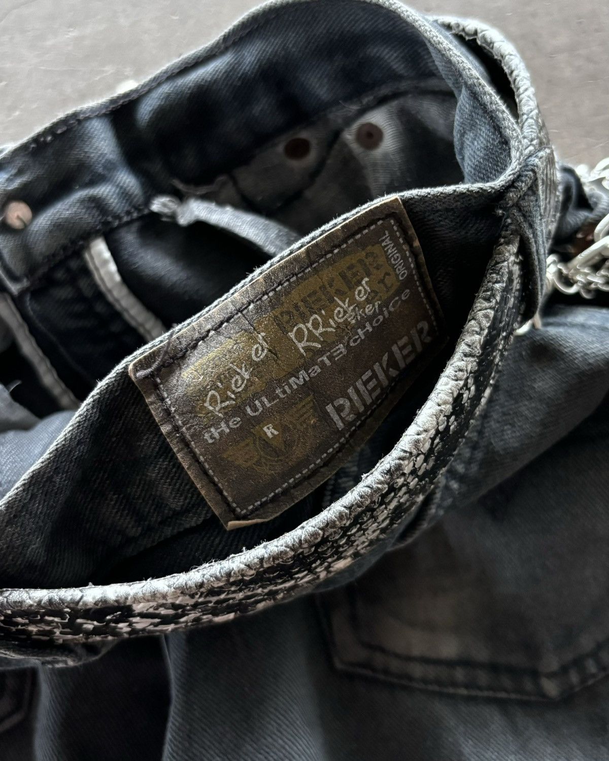 14th Addiction × Japanese Brand × KMRii 2000s Rieker Faded Black Bootcut Denim Pants Size US 28 / EU 44 - 7 Thumbnail
