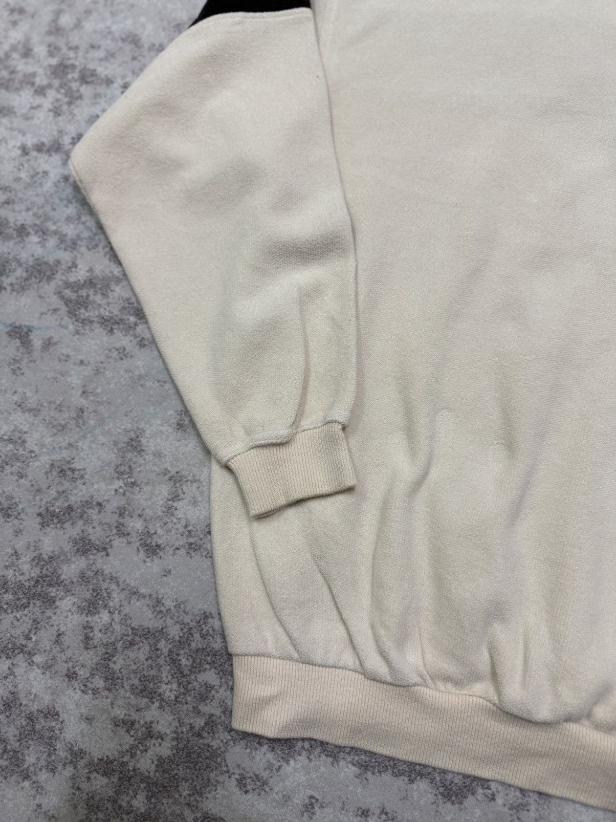 Vintage Vintage 90s ParadisO Small Logo Sweatshirt Size US L / EU 52-54 / 3 - 14 Thumbnail