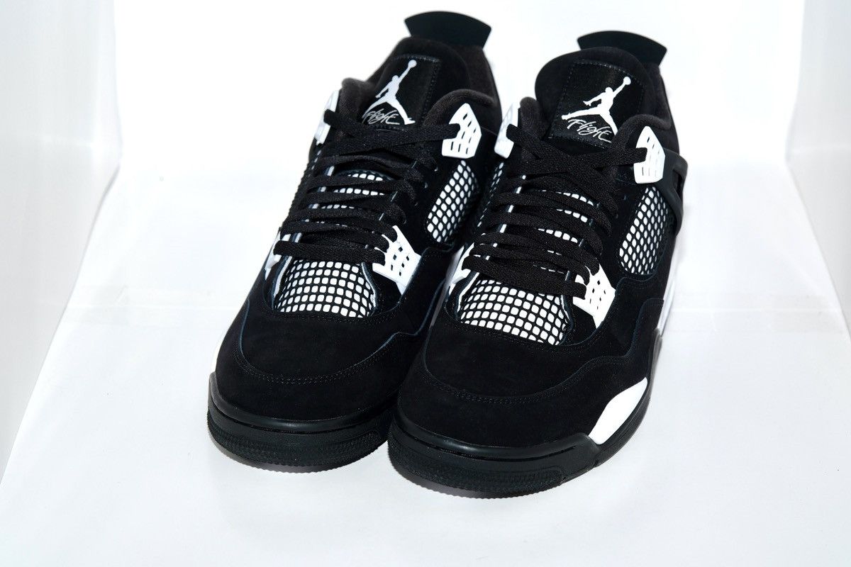 Jordan Brand Air Jordan 4 Retro White Thunder Size 13 Brand New Size US 13 / EU 46 - 1 Thumbnail