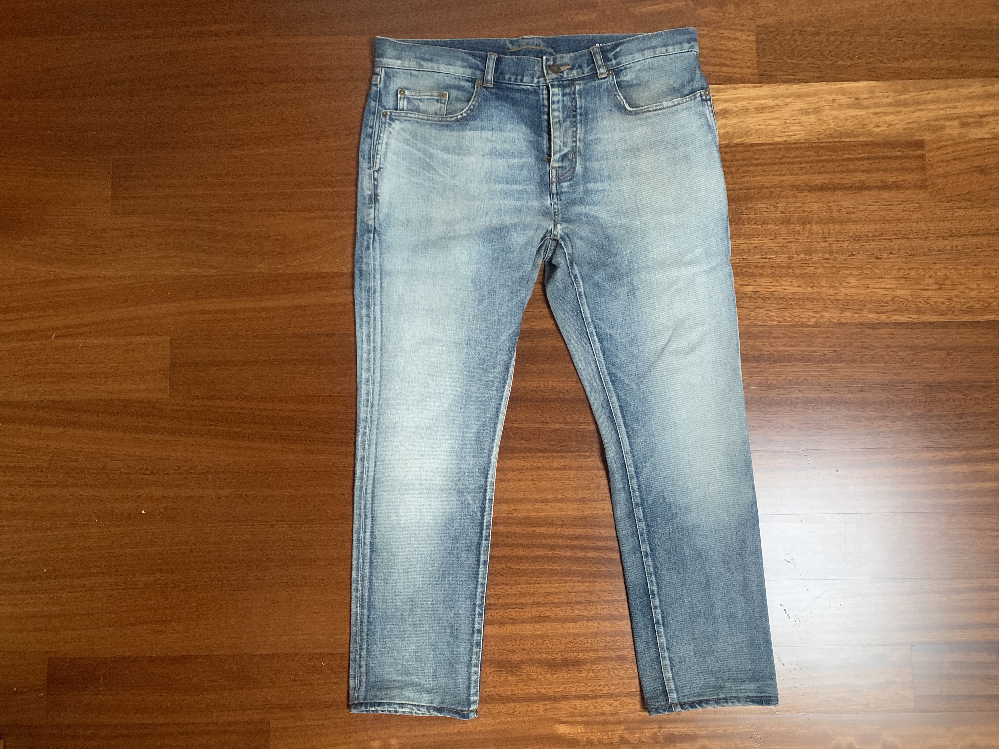 Saint Laurent Paris SAINT LAURENT PARIS D24 SKINNY JEANS IN WASHED BLUE DENIM Size US 34 / EU 50 - 1 Thumbnail