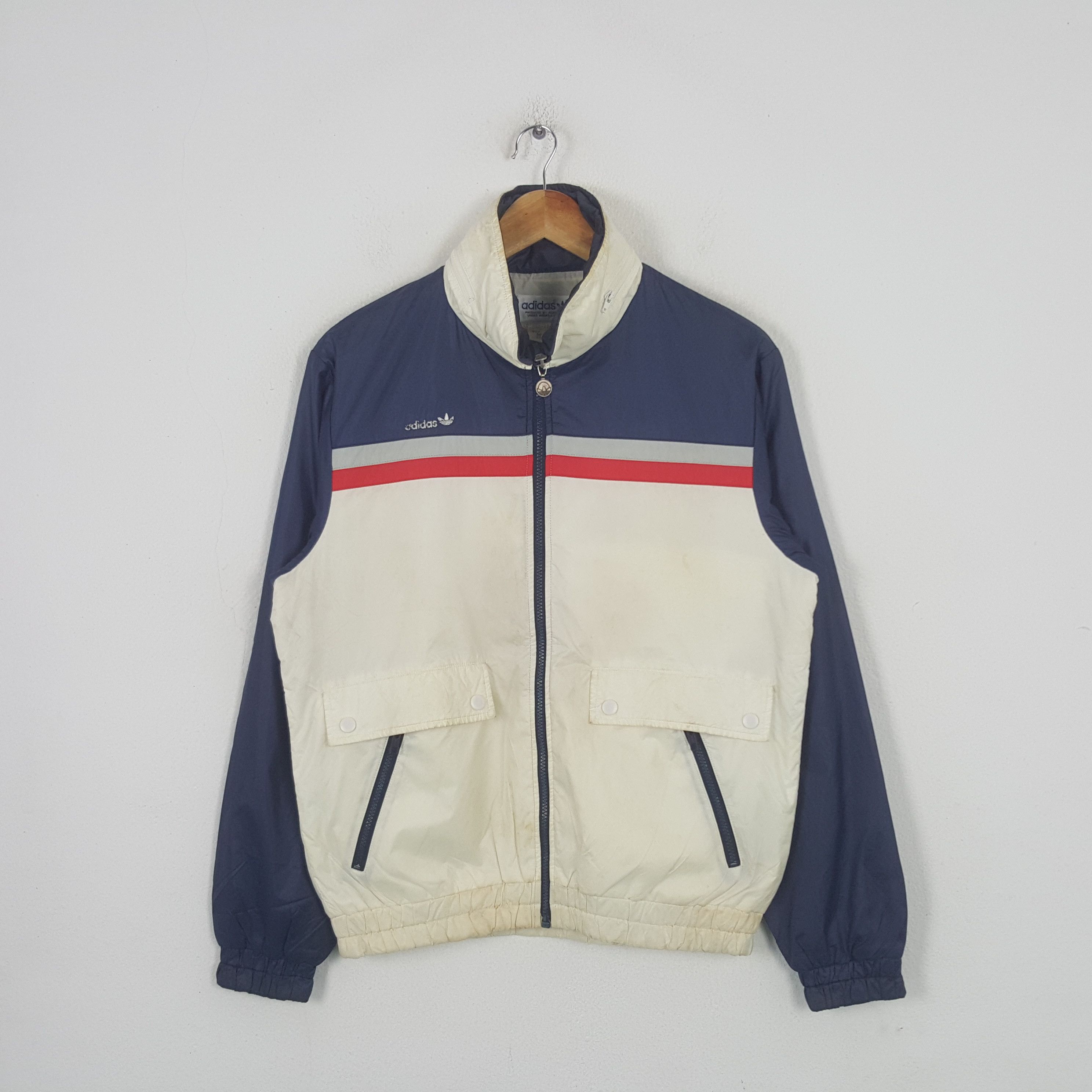 Adidas Vintage Adidas American Sports Windbreaker Jacket RR4 Size US M / EU 48-50 / 2 - 1 Thumbnail