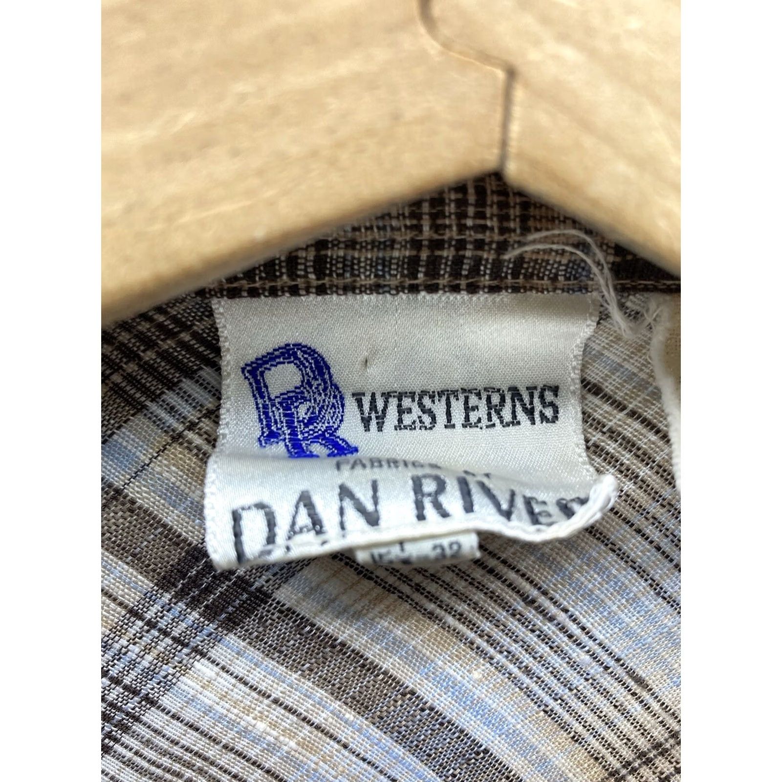 Vintage VINTAGE Dan Rivers Pearl Snap Shirt Men Medium 15.5/32 Brown Plaid Long Sleeve Shirt Mens VTG Size US M / EU 48-50 / 2 - 5 Thumbnail