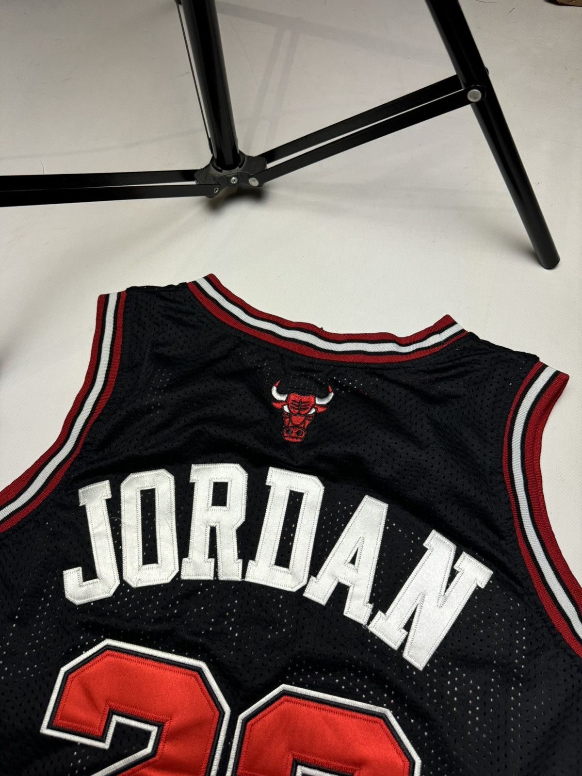NBA × Nike × Supreme Rare vintage Nike Jersey Chicago Bulls Jordan Y2K Size US L / EU 52-54 / 3 - 10 Thumbnail